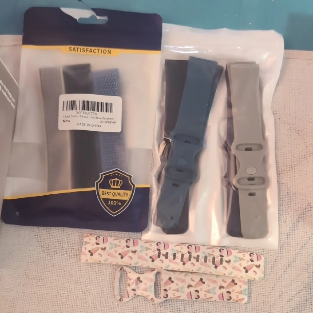 Fitbit Sense Gold and White Smartwatch - Picture 3 of 5